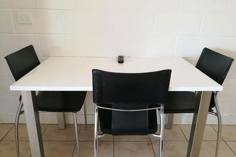 Augathella Motel & Caravan Park - Goulburn Accommodation 5