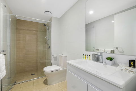 Astra Apartments Newcastle West - Goulburn Accommodation 0