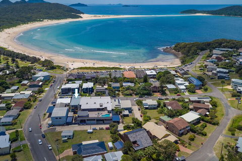 Blue View At Fingal Bay - Goulburn Accommodation 3
