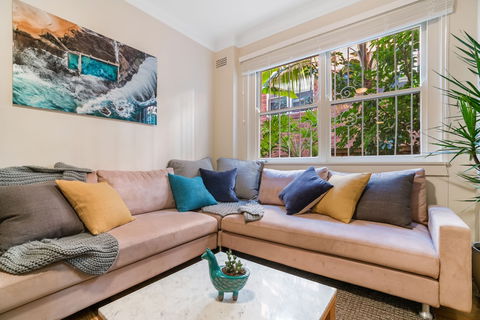 A PERFECT STAY - Bondi Beach Peach - Goulburn Accommodation 0