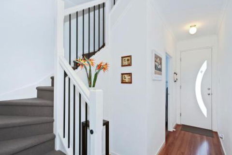 The Residence - Goulburn Accommodation 2