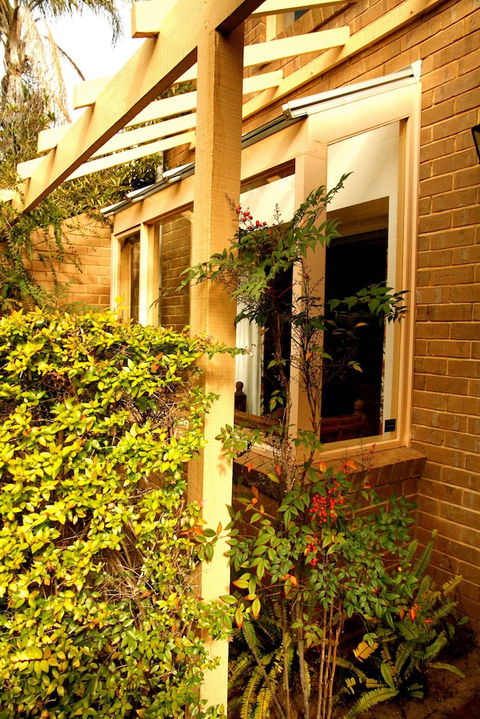 Adelaide Heritage Cottages & Apartments - Goulburn Accommodation 2
