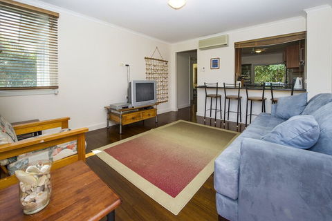 Twin Cottages - Goulburn Accommodation 4