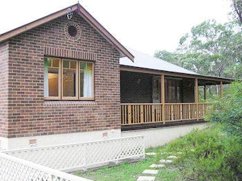 Boobook Hollow - Goulburn Accommodation 0