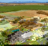 Belmont Homestead - Goulburn Accommodation