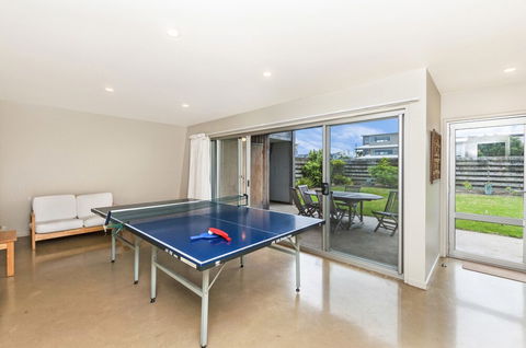 Sea Lit - Goulburn Accommodation 0