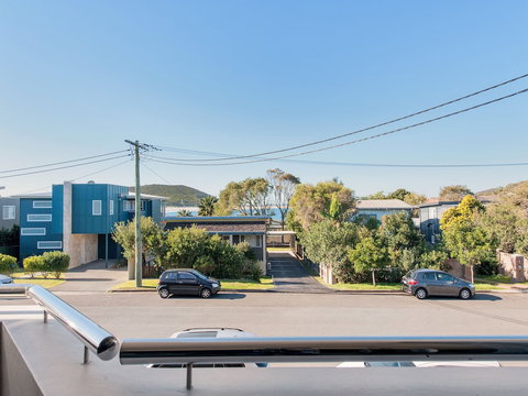 Footprints At Fingal Bay - Goulburn Accommodation 1