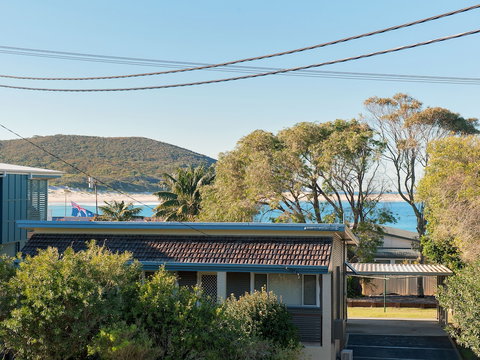 Footprints At Fingal Bay - Goulburn Accommodation 2