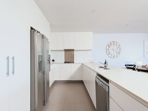 Footprints At Fingal Bay - Goulburn Accommodation 6