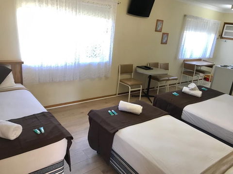 Angel's Rest Motel - Goulburn Accommodation 6