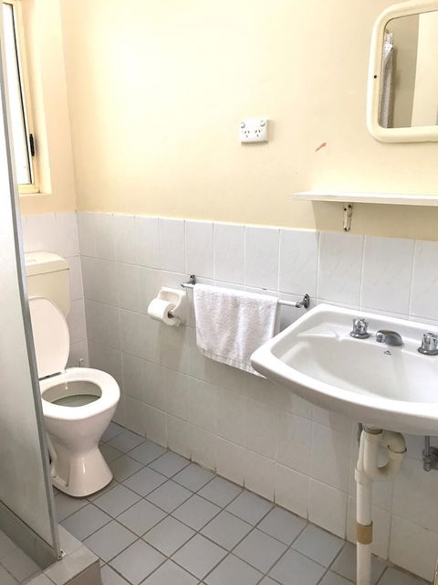 Angel's Rest Motel - Goulburn Accommodation 5