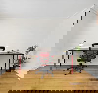 HELENA 2BDR Fitzroy House - Goulburn Accommodation