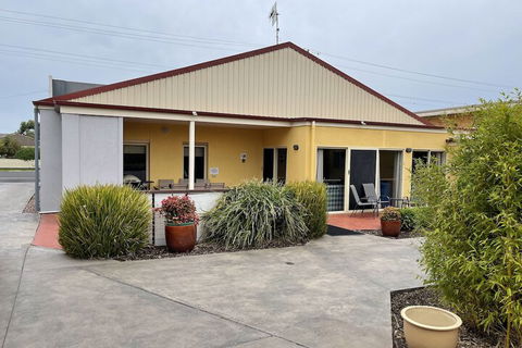 Austral Place 88 Via Merri River - Goulburn Accommodation 4