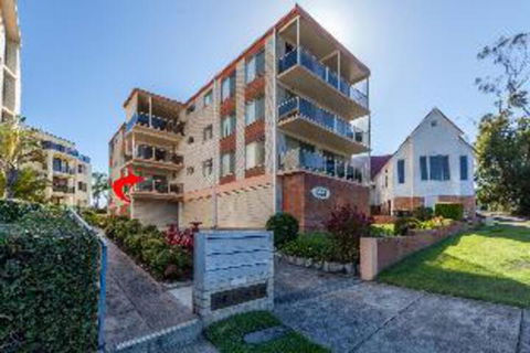 2 BEDROOM APARTMENT LAMAN LODGE UNIT 2 - Goulburn Accommodation 3