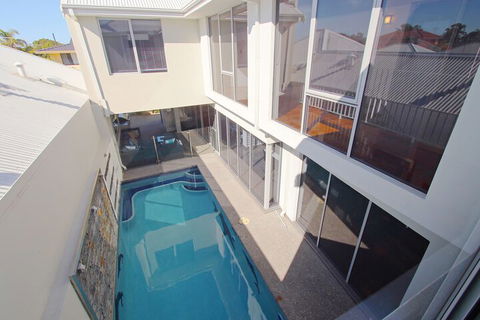 Ambar Villa - Goulburn Accommodation 1