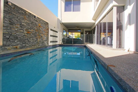 Ambar Villa - Goulburn Accommodation 6