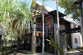 Pure Magnetic Villa 10 - Goulburn Accommodation 0