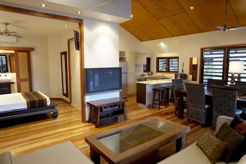 Pure Magnetic Villa 7 - Goulburn Accommodation 1