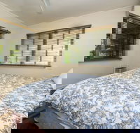 Picnic Bay Apartments Unit 3 - Goulburn Accommodation