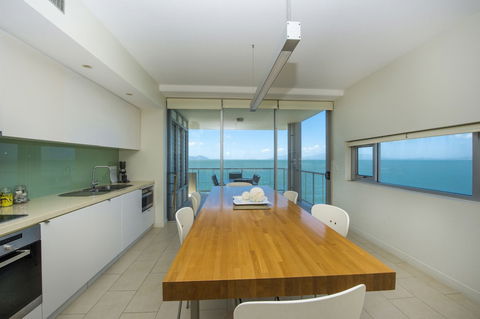 1 Bright Point Apartment 4201 - Goulburn Accommodation 1