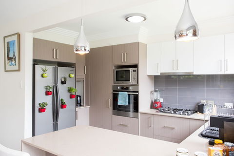 Armidale Cottage - Goulburn Accommodation 4