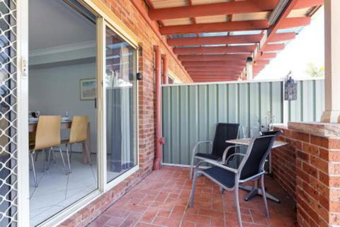 Rocky Pt Rd 83A Fingal Bay - Goulburn Accommodation 5