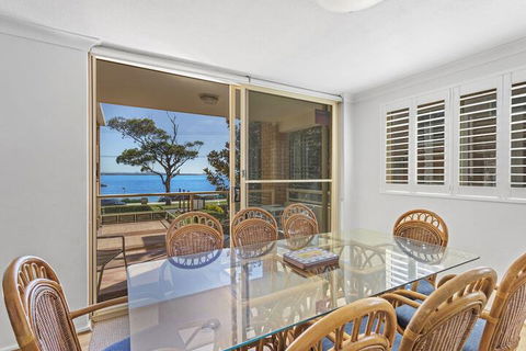 South Pacific Unit 6 Amazing Unit Opposite The Beach. - Goulburn Accommodation 7