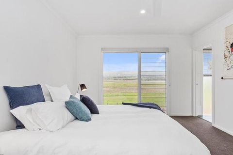 Sea View At Silver Sands - Goulburn Accommodation 2