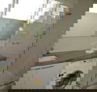 Twin Towers 504B - Goulburn Accommodation