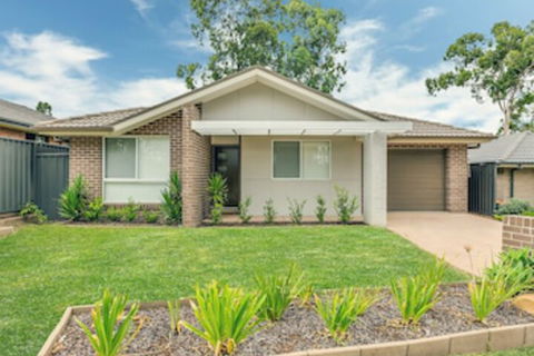 An Ideal Wine Country Getaway Villa - Goulburn Accommodation 0