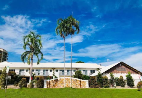 Kalidonis Village - Goulburn Accommodation 0