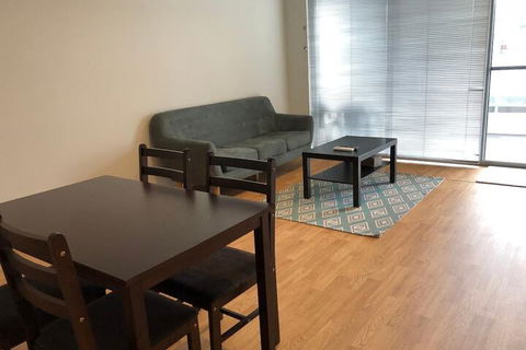 Apartment In Queens Park - Goulburn Accommodation 1