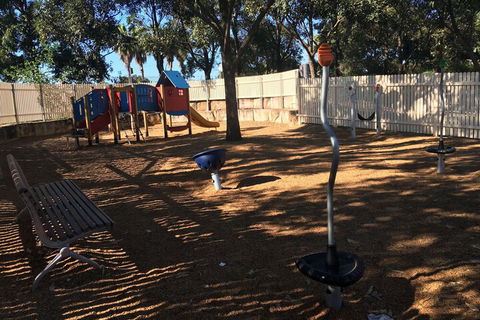 Exclusive Apartment With Water Views - Goulburn Accommodation 1