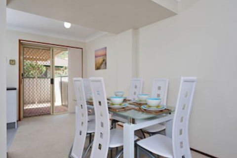 Beachcomber At Fingal Bay - Goulburn Accommodation 0