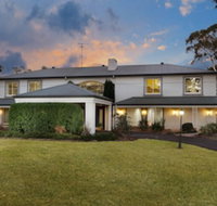 Luxury Bungalow - Goulburn Accommodation