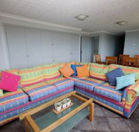 Shoreline Six With Ocean Views To See The Whales - Goulburn Accommodation