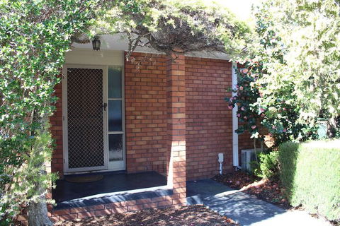 East Doncaster At Tunstall - Goulburn Accommodation 1