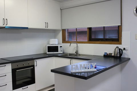 East Doncaster At Tunstall - Goulburn Accommodation 3
