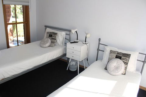 East Doncaster At Tunstall - Goulburn Accommodation 7