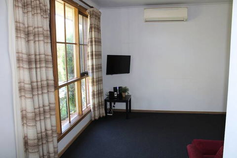East Doncaster At Tunstall - Goulburn Accommodation 5
