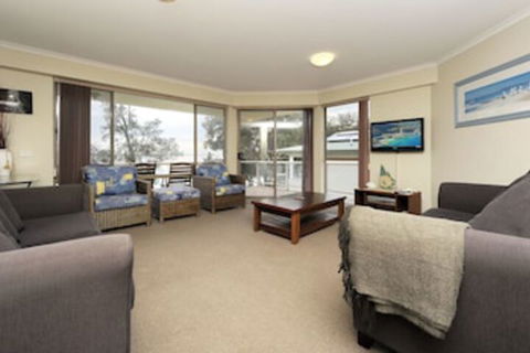 Pelican Sands Unit 4 Soldiers Point - Goulburn Accommodation 0