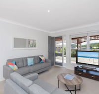 Surf Break 10A Tuna Downstairs - Goulburn Accommodation