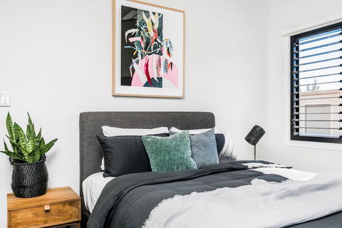 A PERFECT STAY - Catalina's - Goulburn Accommodation 4
