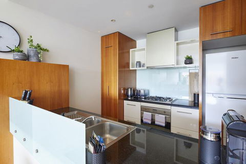 Apt Walking Distance To MCG & Epworth Hospital - Goulburn Accommodation 7