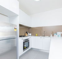Boutique Modern Home - Goulburn Accommodation
