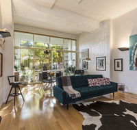 Warehouse in Woolloomooloo - Goulburn Accommodation