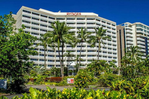 Cairns Luxury Waterfront Apartment - Goulburn Accommodation 2