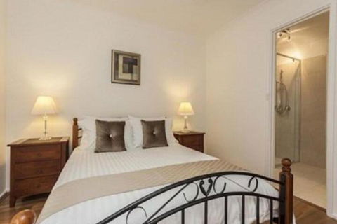 Attadale Excutive Villa - Goulburn Accommodation 4