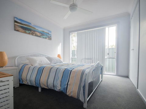Affordable Twin Peaks 1 - Goulburn Accommodation 4