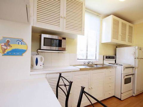 Villa Manyana 09 - Goulburn Accommodation 5